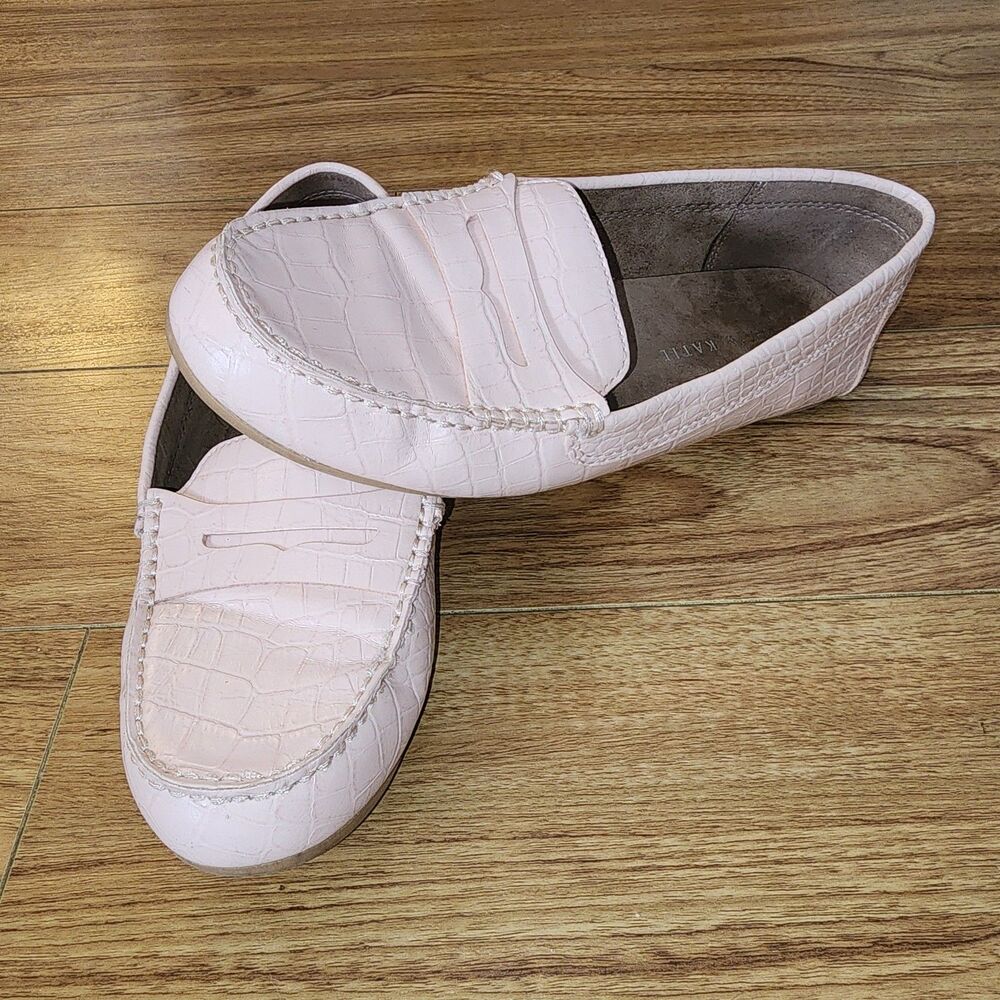 Kelly & Katie Pale Pink Croc-Embossed Loafers
